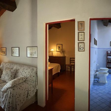 Hostal Torre Di Ponzano Barberino di Val dʼElsa Exterior foto
