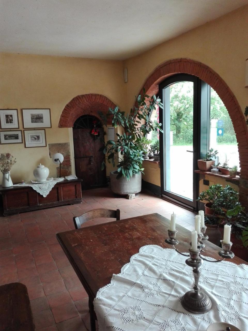Hostal Torre Di Ponzano Barberino di Val dʼElsa Exterior foto