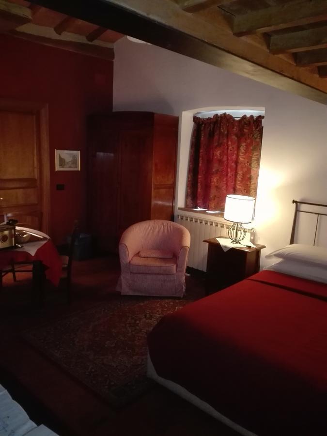 Hostal Torre Di Ponzano Barberino di Val dʼElsa Exterior foto